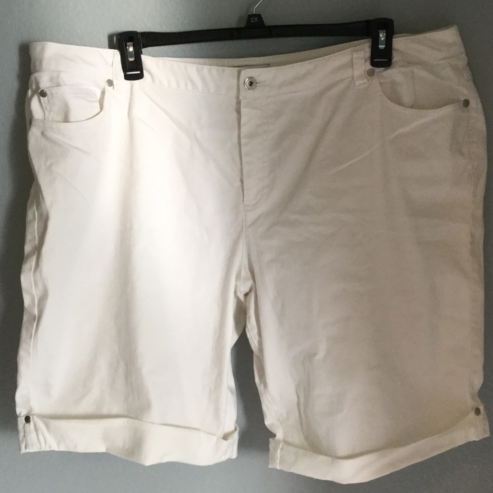 White shorts by CJ Banks